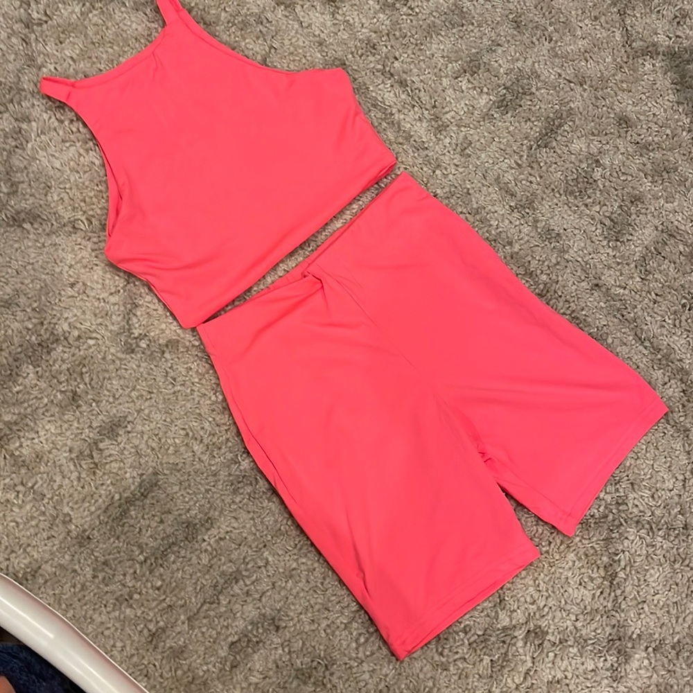 NWT BEAGIMEG YOGA SET